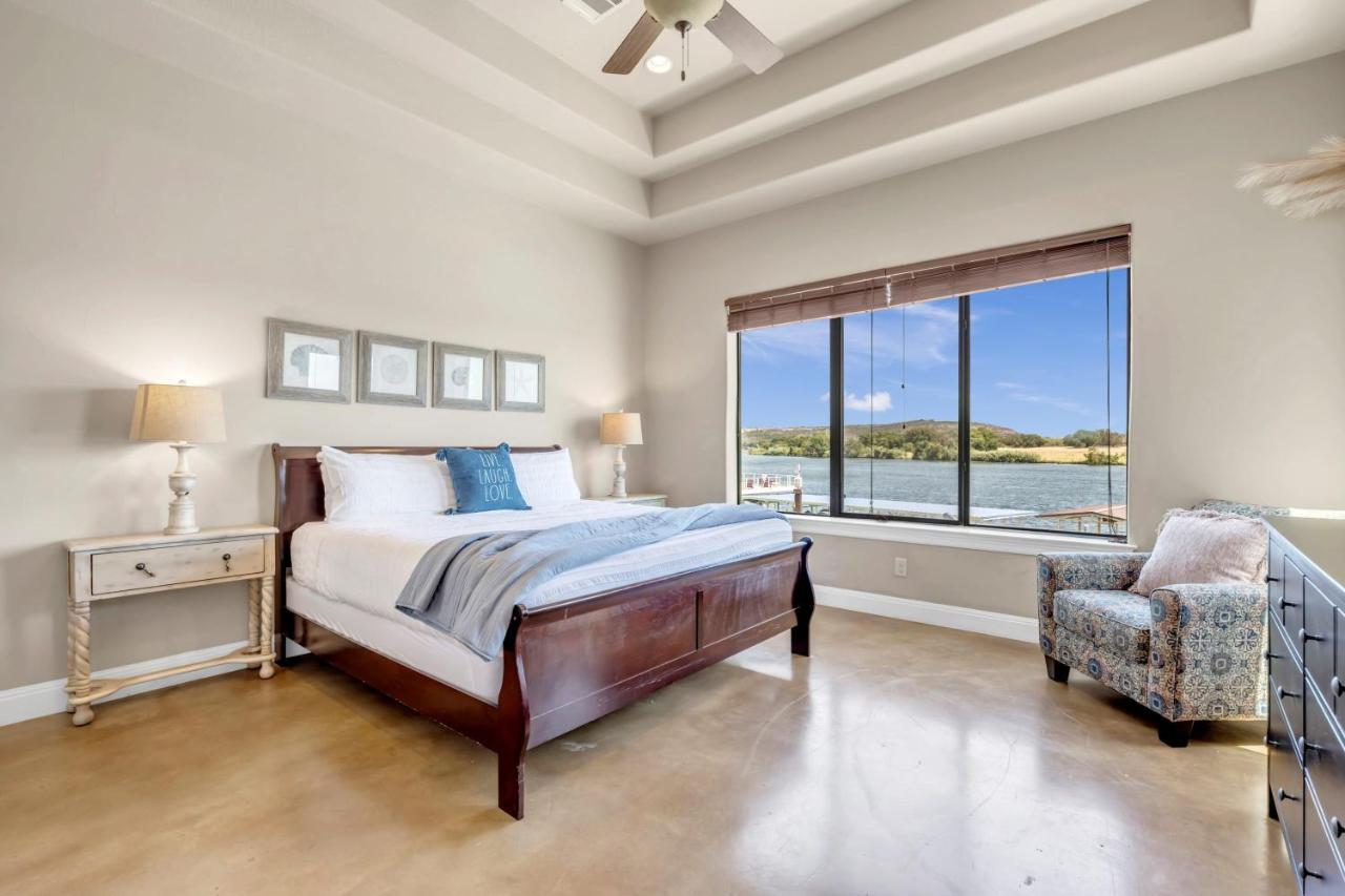 119 Christopher Concierge Services Available Kingsland Zewnętrze zdjęcie